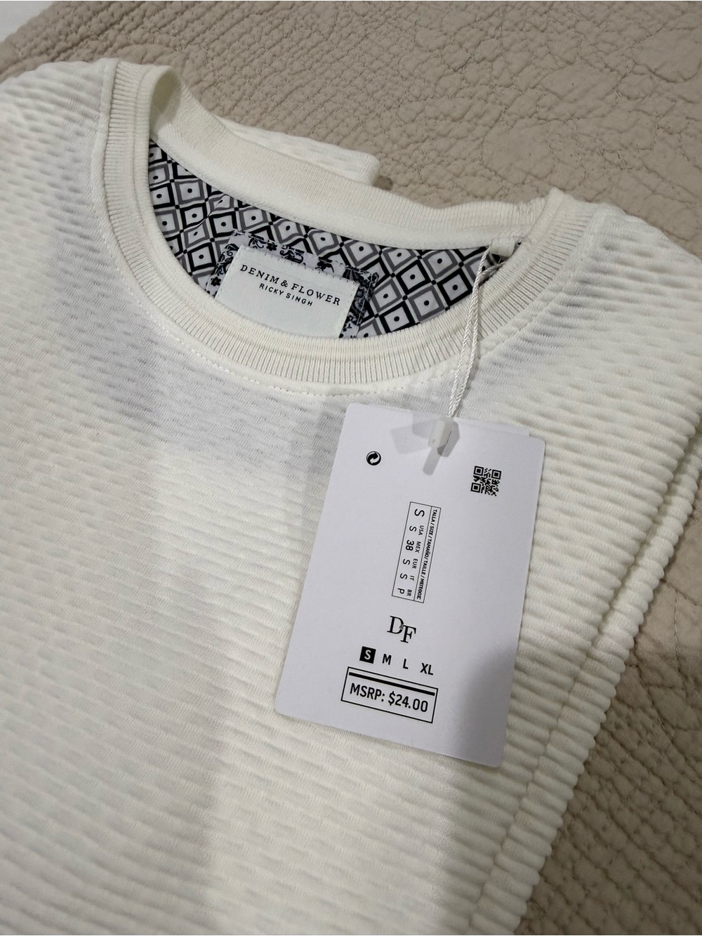 Denim & Flower Men's Off-White Textured Crewneck Sweater